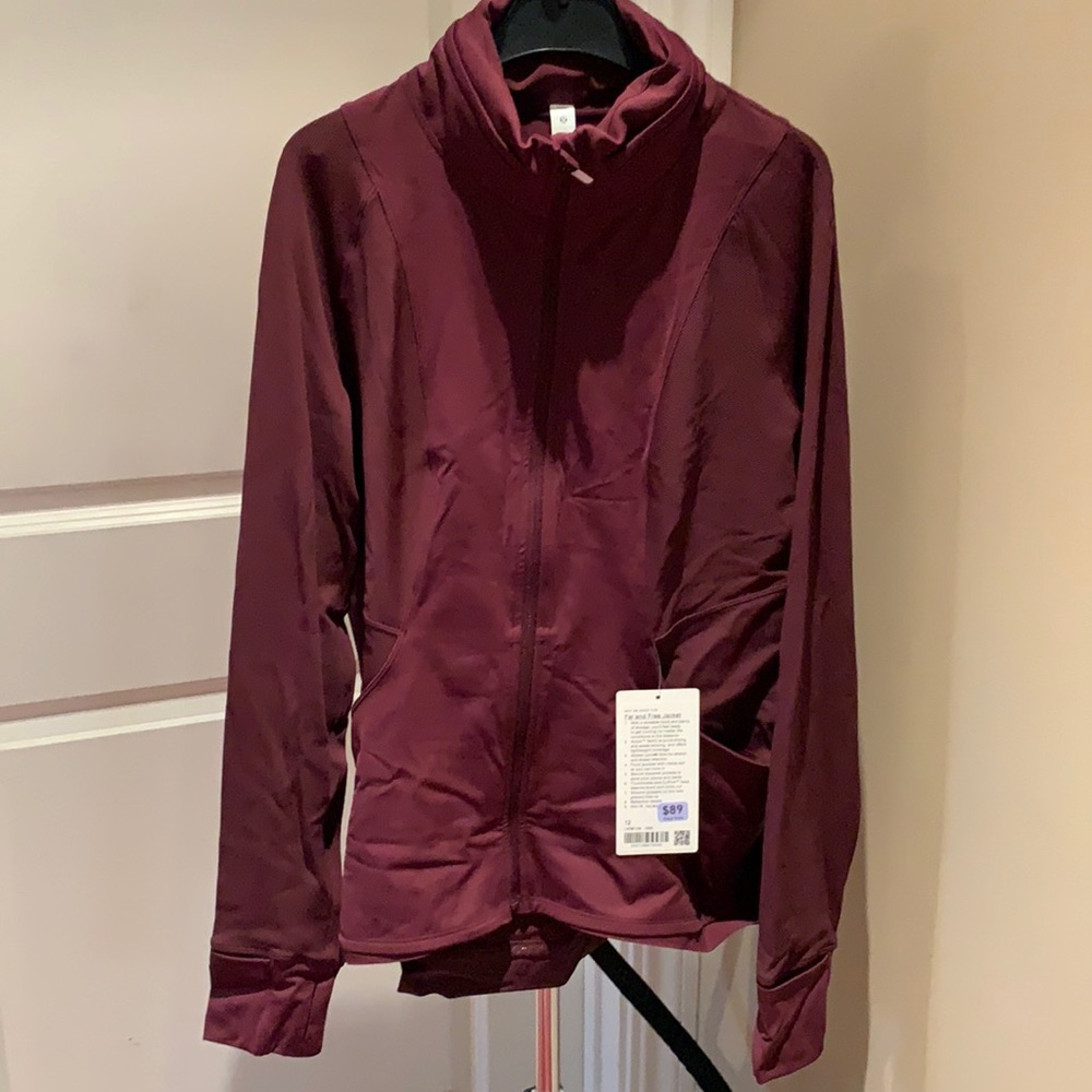 Lululemon Far and free jacket